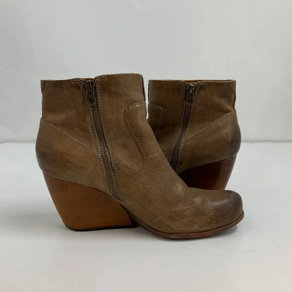 Kork Ease Women's Michelle Leather Side‎ Zip Wedge Bootie Size 8.5